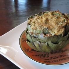 Crab Stuffed Artichokes (via www.foodily.com/r/JhrepcynoX) Best Artichoke Recipe, Stuffed Artichokes, Crab Stuffed, Artichoke Recipes, Crab Recipes, Creamy Mashed Potatoes, Veggie Side Dishes, Potatoe Salad Recipe, Crab Cakes