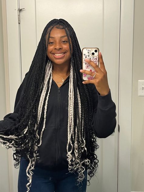 Box Braids With White Highlights, Black And White Braids Peekaboo, Peakaboobraids Black And Blonde, Black And White Braids For Black Women, Little Black Girls Braided Hairstyles, Black Girls Braided Hairstyles, Girls Braided Hairstyles, Curly Knotless, Curled Hair With Braid