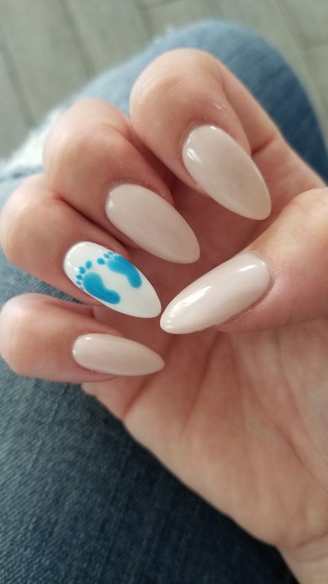 Newborn Nails Design, Maternity Photo Nail Ideas, Blue Nails For Baby Boy Shower Ideas, New Mom Nails, Boy Baby Shower Nail Ideas, Maternity Nail Ideas, Baby Shower Nails Neutral, Baby Boy Nails Designs, Baby Boy Nail Ideas