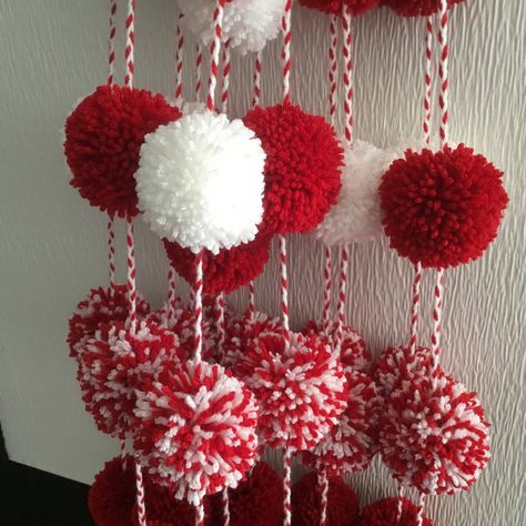 Pom Poms Garland,Valentines Decor,Party Decor,Christmas garland,Yarn pom pom garland,birthday decor, Crochet Christmas Pompom Garland, Pom Pom Christmas Garland, Felt Money, Garland Birthday Decor, Brownie Crafts, Christmas Pom Pom Crafts, Hanging Pom Poms, Pompom Garland, Christmas Pom Pom