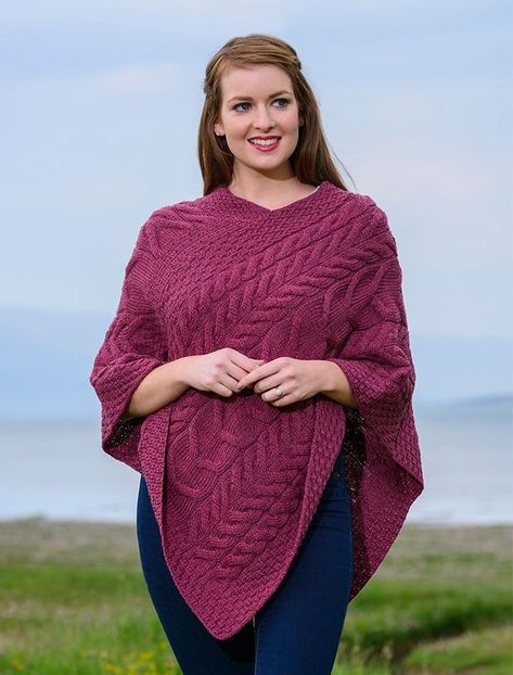 Unique pattern of girl crochet poncho design Lace Knitting Stitches, Poncho Design, Irish Sweater, Poncho Knitting Patterns, Shrug Pattern, Stylish Crochet, Poncho Shawl, Aran Sweater, Knitted Cape