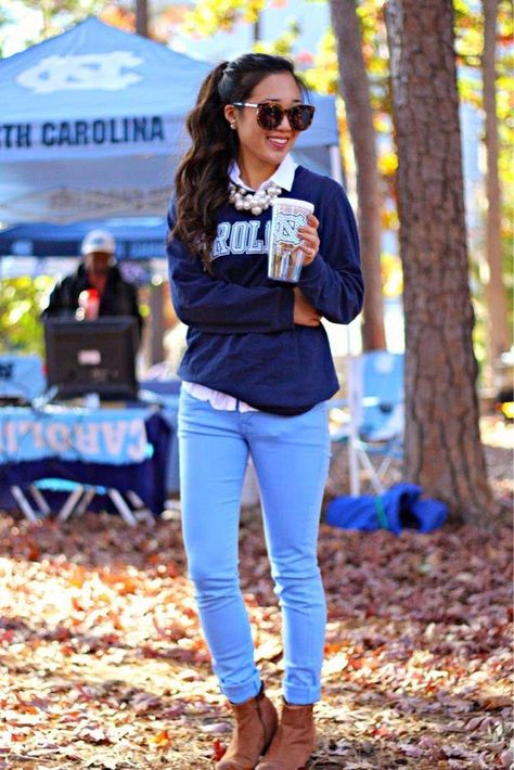 blue pants, sweatshirt, big jewels Unc Outfit, Outfits For Cold Weather, Tailgate Outfits, Tar Heel, Football Tailgate, Tailgate Outfit, Game Outfit, Carolina Girl, Football Game Outfit