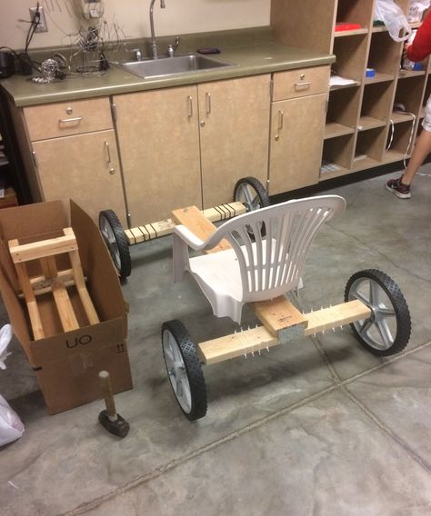 Wooden Go Kart, Soap Box Derby Cars, Soap Box Cars, Plank Of Wood, Homemade Go Kart, Wood Bike, Wagon Wheels, Toy Wagon, Diy Go Kart