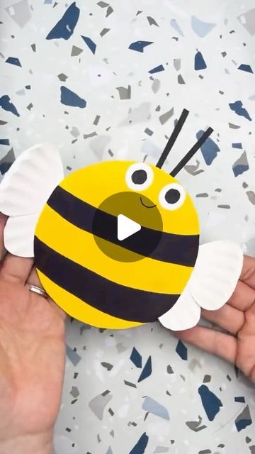 Timm Sevitz on Instagram: "Easy Summer Paper Plate Bumble Bee Craft Activity For Kids 🐝  Buzz into creativity with this easy bumble bee paper plate craft for kids! Perfect for a fun afternoon activity, this craft uses simple materials like paper plates, yellow paint, and black markers. Kids will love making their own buzzing friends. 🌼🎨  Directions: 1. Paint the paper plate yellow. 2. Draw black stripes across the plate with markers. 3. Cut out wings from white paper and glue them on. 4. Draw a funny face or add googly eyes and a smile.  This adorable Bumble Bee Art is perfect for little ones and helps develop their fine motor skills. Make several to create a summer garland for an outdoor party." Bee Paper Plate, Bees For Kids, Summer Garland, Bumble Bee Craft, Bee Paper, Craft Activity For Kids, Black Markers, Bee Craft, Draw Black