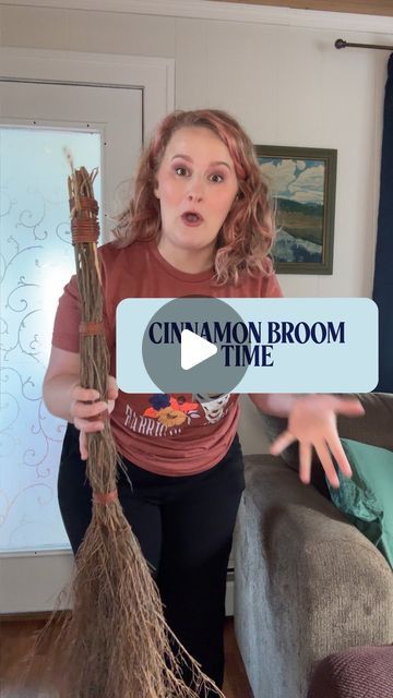 Cinnamon Broom Over Door, Cinnamon Broom Witchcraft, Cinnamon Broom, Kitchen Witchery, Crystal Healer, Reiki Master, How To Decorate, Reiki, Cinnamon