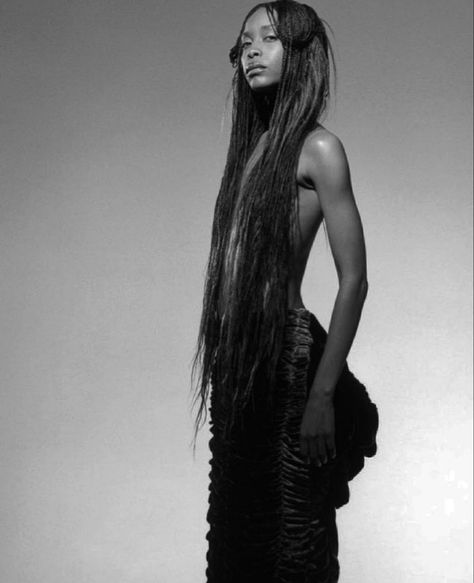 Erykah Badu Body, Editorial Hair, Erykah Badu, Black Photography, Micro Braids, Super Long Hair, Brown Girl, Whole Body, I Smile