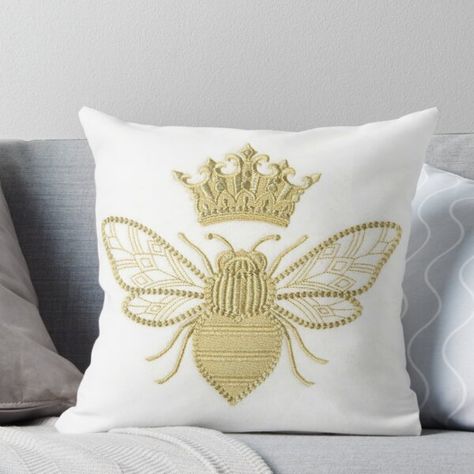 Super soft and durable 100% spun polyester Throw pillow with double-sided print. Cover and filled options. Lovely beautiful gold colored queen bee design Bee Bedroom Decor, Uk Apartment, Bee Bedroom, Bee Home Decor, Garden Board, Creative Pillows, Honey Bee Decor, Cool Dorm Rooms, Home And Decor