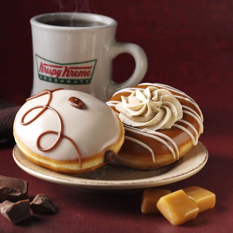 New coffee-flavored Krispy Kreme donuts are basically your entire breakfast in a bite Best Doughnut Recipe Krispy Kreme, Krispy Cream Donut, Donas Krispy Kreme, Halloween Donuts Krispy Kreme, Donuts Donuts, Desserts Drawing, Krispy Kreme Donuts, Krispy Kreme Doughnut, Yogurt Smoothies