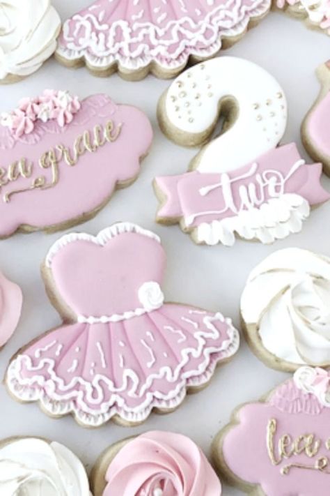 Take a look at this beautiful ballerina birthday party! Love the cookies!  See more party ideas and share yours at CatchMyParty.com #catchmyparty #partyideas #ballerina #ballerinaparty #girlbirthdayparty #ballerinacookies 2nd Birthday Party Ideas, Toddler Birthday Party Themes, Tutti Frutti Birthday Party, Party Ideas For Girls, Tutu Birthday Party, Ballerina Cookies, Ballet Birthday Party, 2nd Birthday Party For Girl, Ballet Birthday