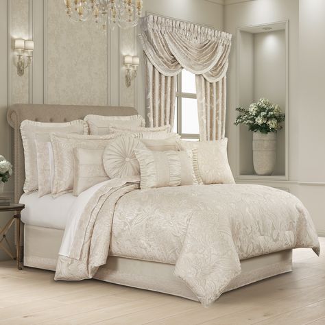 Villanova Comforter Set - Bed Bath & Beyond - 39973311 Ivory Comforter, Brown Comforter Sets, Blue Comforter Sets, Blue Comforter, Champagne Pink, Set Bed, Queens New York, Queen Comforter Sets, Queen Comforter