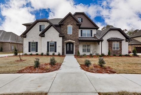 Jeff Benton Homes - Magnolia Bay Brick with Brown Exterior Trim and Ivory Mortar | Facebook Magnolia Bay Brick, Brick Exterior House, Exterior Trim, Brick House, Home Photo, Magnolia, House Exterior, Photo Gallery, Decorating Ideas