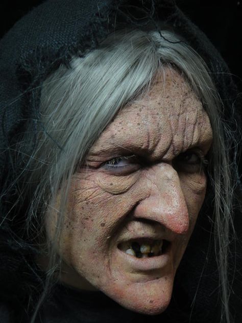 Witch Nose, Hooked Nose, Prosthetic Makeup, Hansel Y Gretel, Witch Characters, Theatre Makeup, Witch Makeup, Witch Face, Evil Witch