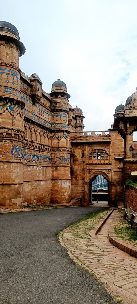 Gwalior Fort, Fort, Places To Visit, Quick Saves