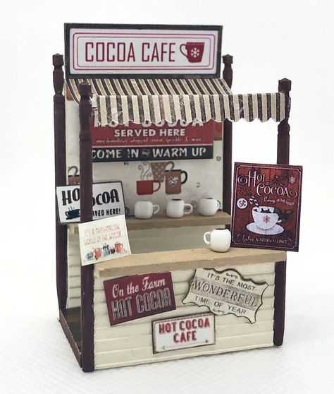 Coffee Shop Miniature, Toy Horse Stable, Diy Popsicle Stick Crafts, Diy Christmas Village, Miniature Bakery, Barbie Diorama, Farmhouse Crafts, Pinterest Diy Crafts, All The Small Things