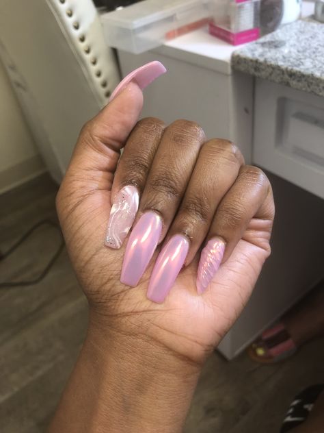 Birthday Nails Marble, Bubble Pink Chrome Nails, Pink Chrome Birthday Nails, Light Pink Chrome Nails Coffin, Cotton Candy Nails Polish, Pink Unicorn Nails, Unicorn Chrome Nails, Chrome Pink Nails, Cotton Candy Nail Polish