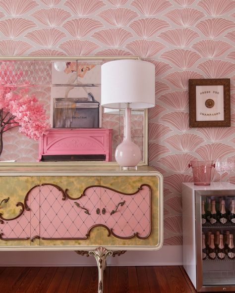 Recently unveiled in @aspiredesignandhome, we're stepping inside this masterpiece, a delightful collaboration with @deb_e123 @olivehouseliving . This pink champagne room is a perfect blend of sophistication and fun with locally sourced vintage decor and whimsical elements such as a playful pink color palette and a charming pink piano. Here, every Friday, feels like a celebration. #InteriorDesign #roundtoptexas #InteriorDesignInspo #roundtoptexasantiques#PinkChampagneRoom #FridayFeels #aspired... Round Top Texas Antiques, Themed Living Room, Pink Piano, Champagne Room, Round Top Texas, Pink Color Palette, Bachelorette Pad, Color Palette Pink, Pink Champagne