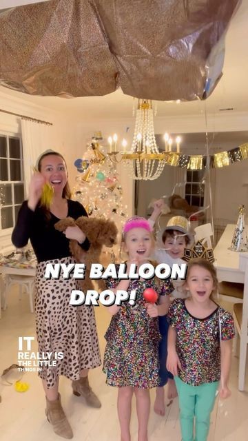 Kids Nye Balloon Drop, Kids Balloon Drop New Years Eve, How To Make A Balloon Drop New Years Eve, New Year’s Eve Party Balloons, New Years Eve Balloon Drop, Balloon Drop For Kids, Ballon Drop Diy New Years, New Years Eve 1st Birthday Party, Diy Ball Drop New Years For Kids