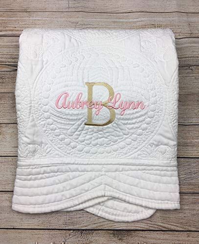 Embroidered Baby Gifts, Blankets For Kids, Quilt Blankets, Personalized Baby Quilt, Monogram Baby Blanket, Boys Crib, Godmother Gifts, Baby Monogram, Baby Jewelry