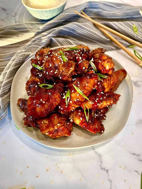 Easy Coca Cola Chicken Wings Coca Cola Chicken Wings Recipe, Cola Chicken Recipe, Coca Cola Chicken Recipe, Cola Chicken Wings, Coca Cola Chicken Wings, Coca Cola Chicken, Honey Chicken Wings, Cola Chicken, Salt And Pepper Chicken