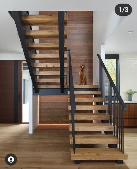 Exterior Stair Railing, Staircase Window, Staircase Design Modern, Stairs Design Interior, House Staircase, Stair Railing Design, Exterior Stairs, Wood Staircase, Stairway Design