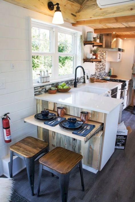 The 11 Tiny House Kitchens That'll Make You Rethink Big Kitchens Tiny House Kitchen Storage, Rv Interior Design, Wohne Im Tiny House, Tiny House Storage, Casa Loft, Tiny House Interior Design, Tiny House Kitchen, Big Kitchen, Casa Container