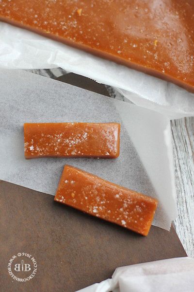 Caramel Recipe No Corn Syrup, Chewy Caramels Recipe, Caramel Recipe Without Corn Syrup, Soft Caramels Recipe, Carmel Recipe, Homemade Caramel Candy, Homemade Soft Pretzels, Random Recipes, Homemade Candy