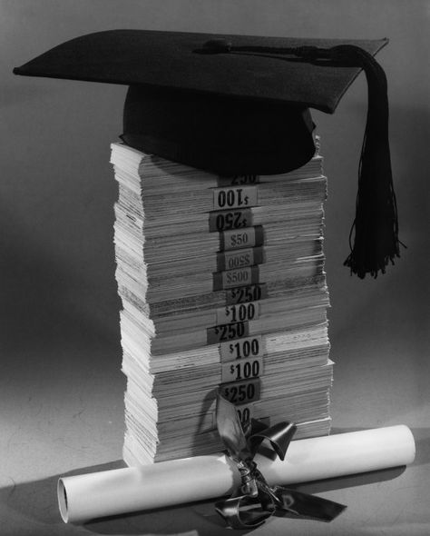 How the Student Debt Complex is Crushing the Middle Class | Time Applying For College, Finance Women, Student Finance, 529 Plan, College Debt, Student Loan Forgiveness, Loan Forgiveness, Saving For College, Step Parenting