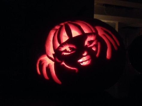 Draculaura (Monster High) Pumpkin #Halloween2014 #Draculaura #MonsterHigh #PumpkinCarving Draculaura Pumpkin Carving, Monster High Pumpkin, Pumpkins Painting, Draculaura Monster High, Halloween 2014, Pumpkin Ideas, Painted Pumpkins, Pumpkin Carving, Monster High