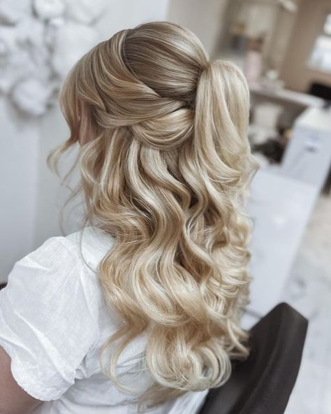 KAREN | WEDDING HAIR BERKSHIRE on Instagram: "HALF UP/DOWN | Flipped ponytail  • My favourite half up style & most requested!  Do we like or love it? Xx  . . . . . . . #Weddinghairstyle #weddinghairstyles #weddinghairstylist #weddinghairdresser #weddinghairinspo #weddingglam #bridesmaidhair #bridehairstyle #bridegoals #brideinspiration #brideinspo #weddinghairideas #surreywedding #berkshirewedding #hampshirewedding #weddingtips #weddingstyling #weddingstyles #weddingservice #classicbride #elegantbride #ka_brides #bohobrides #bridalhairstylist #bridalhairstyles #hairupdo #hairupdos #beautifulhairstyle #weddinghairdo #brideshair" Blonde Hair Wedding Styles Half Up, Wedding Hair Bride Half Up, Bride Wedding Hair Half Up Half Down, Half Up Half Down Ponytail Wedding Hair, Half Ponytail Hairstyles Wedding, Bridal Hair Ponytail With Veil, Half Up Ponytail Wedding, Bridal Half Up Hair, Bride Half Up Half Down