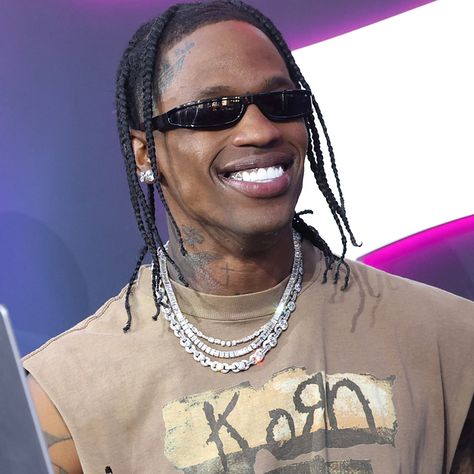 #travisscott #travis Travis Scott Sunglasses, Travis Scott Smile, Vintage Tee Outfit, Travis Scot, Thug Life, Tee Outfit, Vintage Tee, Travis Scott, Vintage Tees