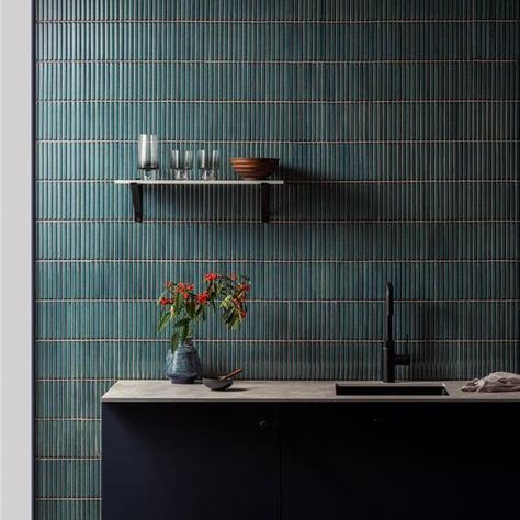 Matchstick Tiles Bathroom, Green Vertical Tiles Kitchen, Matchstick Tiles, Types Of Floor Tiles, Blue Bathrooms, Colorado Cabin, Interior Materials, Tile Splashback, Hotel Floor