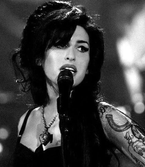 Amy Winehouse, Feb 13, Blue Box, Women Girl, Tattoos, Twitter, Instagram