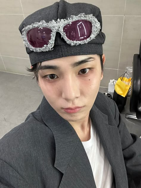 Shinee Key Selca, Key Selca, Shinee Selca, Key Kpop, Kibum Shinee, Key Icon, Shinee Debut, Key Shinee, Shinee Key