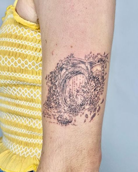 Tattoos Of Paintings, Impressionist Tattoo, Famous Art Tattoo, Monet Tattoo, Los Angeles Tattoo, La Tattoo, Identity Crisis, Classic Tattoo, Makeup Tattoos