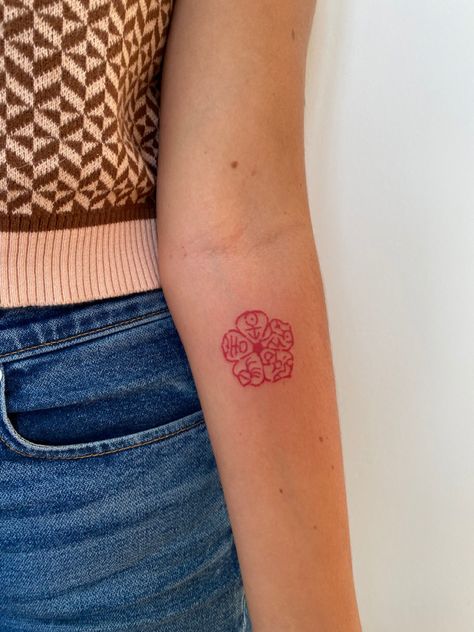 Vietnamese Symbols Tattoo, Japanese Cherry Blossom Tattoo Arm, Japanese Mini Tattoo, Japanese Stamp Tattoo, Minimalist Japanese Tattoo, Japanese Small Tattoo, Japanese Blossom Tattoo, Korean Inspired Tattoos, Asian Style Tattoo