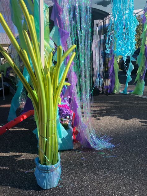 Avatar Trunk Or Treat, Mermaid Trunk Or Treat, Ursula Trunk Or Treat Ideas, Little Mermaid Trunk Or Treat Ideas, Mermaid Float, Avatar Halloween, Santa Claus Parade, Office Halloween Decorations, Under The Sea Decorations