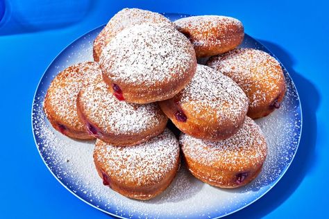 The Best Jelly Sufganiyot Recipe for Hanukkah (or Anytime) Flaky Biscuit Recipe, Sufganiyot Recipe, Date Truffles, Doughnut Stand, Jelly Donuts, Chocolate Cookie Bars, Baking Therapy, Jelly Doughnuts, Homemade Doughnuts