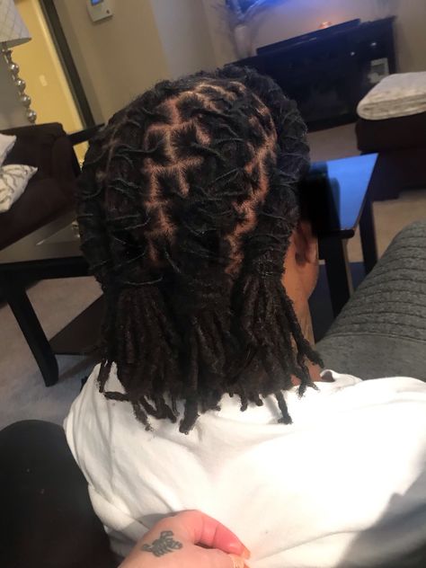 Dread Hairstyles Barrel Twist, Barell Roll Locs, Dreadlock Retwist Styles, Dreads Retwist Men, Half Barrel Twist Half Two Strand Locs, 4 Barrel Twist Locs Men, Male Loc Styles Medium, Dread Barrel Twist, Loc Barrel Style For Men