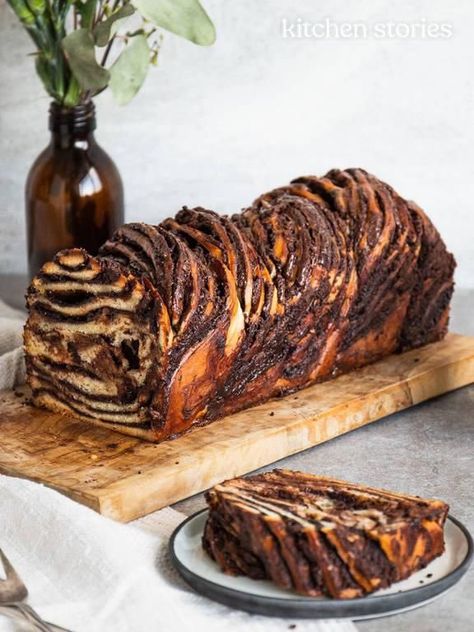 Babka Recipe, Chocolate Babka, Jewish Recipes, Challah, Sweet Breads, Bread Recipes Homemade, Food Cakes, Bread Rolls, Bubble Tea