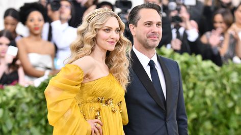 Amanda Syfried, Thomas Sadoski Thomas Sadoski, Justin Long, Marriage Reception, Mom Of 2, Broadway Plays, Bad Relationship, How Many Kids, Amanda Seyfried, News Website