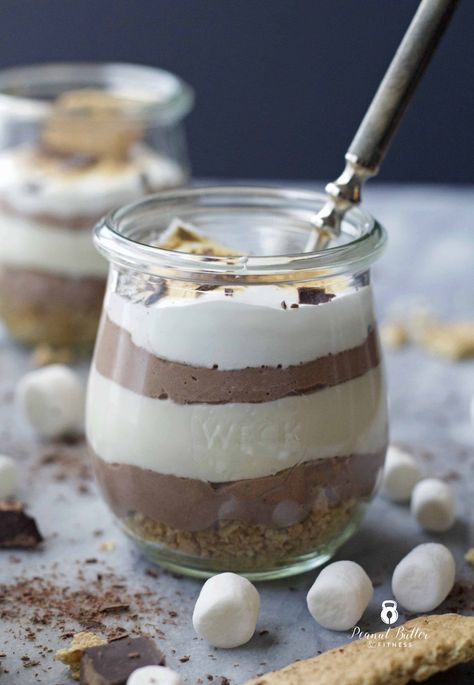 No-Bake S'mores Protein Cheesecake Cups - Peanut Butter and Fitness Baked Smores, National Cheesecake Day, Healthy New Year, Protein Cheesecake, Cheesecake Cups, Vanilla Greek Yogurt, Protein Shake Recipes, Marshmallow Fluff, S'mores