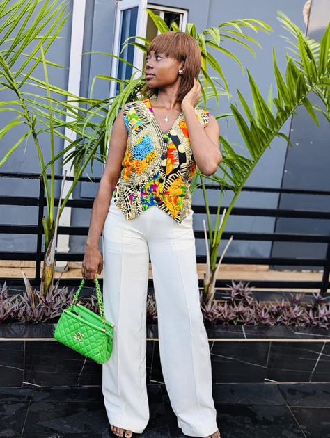 This is your Monday morning reminder that you are amazing and you can handle whatever life throws at you🥰. Happy new week lovelies🥰 Beautiful vest and pin-tucked pants from Fennaempire. ✅available for pre-order Yesterday Meet and greet event at Dynamo Group #fypシviralシ2024 #Awkatailor #anambrafashiondesigner Last slide is my favorite 👇🤩 Morning Reminder, Happy New Week, Meet And Greet, You Are Amazing, Monday Morning, New Week, Ankara, Pre Order, Happy New