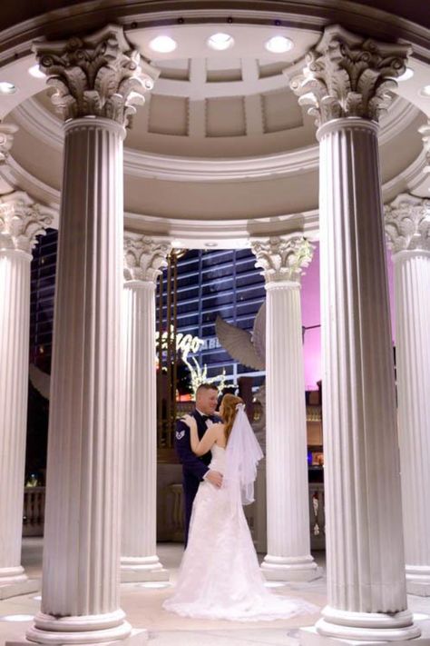 Ceasars Palace Las Vegas Aesthetic, Caesars Palace Wedding, Vegas Chapel Wedding Photo Ideas, Las Vegas Caesars Palace, Caesars Palace Las Vegas, Las Vegas Wedding Photos, Grecian Wedding, Las Vegas Wedding Chapel, Vegas Wedding Photos