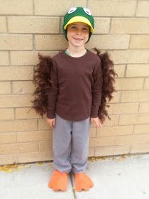 DIY mallard duck costume for Halloween. Duck And Hunter Halloween Costume, Diy Duck Costume, Mallard Duck Costume, Duck Costume Diy, Duck Halloween Costume, Costume Box, Duck Costume, Halloween Themed Birthday Party, Duck Costumes