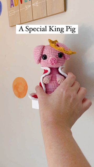 Technoblade Crochet Pattern, Technoblade Crochet, Fun Crochet, Fun Crochet Projects, Crochet Ideas, Free Patterns, Crochet Amigurumi, Instagram A, Crochet Projects