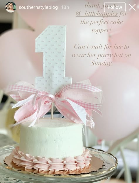 Pink And White 1st Birthday Theme, Pink And White First Birthday Cake, Pink One Year Old Birthday Party, Pink Gingham First Birthday, Bow First Birthday Cake, Bow Smash Cake, Grand Millennial First Birthday, Bows And Bonnets First Birthday, Grandmillenial First Birthday