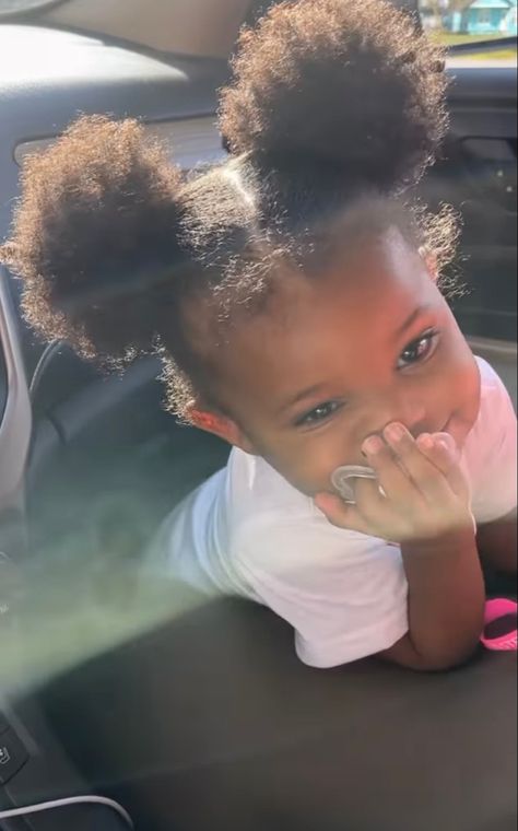 Black Pregnancy Aesthetic, Mixed Baby Aesthetic, Baby Fever Black Babies, Bbybailei Video, Cute Family Pictures, Black Kid Meme, Chocolate Babies, Mommy And Baby Pictures, Toddler Hairstyles Girl