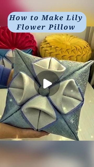 Sewing Pillow Patterns, Diy Flower Pillow, Sewing Pillows Ideas, Flower Pillow Pattern, Designer Cushion Covers, Diy Cushion Covers, Pillow Making, Creative Pillows, Pillows Decorative Diy