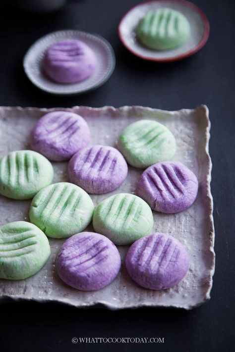 German Potato Cookies (Melting Moments Butter Cookies) Marzipan Cookies Recipe, Cardamom Cookies Recipe, Christmas Cookies To Make, Honey Cookies Recipe, Melting Moments Cookies, Traditional German Christmas, Potato Cookies, Delicious Cookies Homemade, Spritz Cookie Recipe