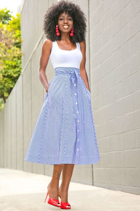 White Bodysuit + Gingham Midi Skirt Blue White Striped Skirt Outfit, Gingham Skirts, Gingham Skirt Outfit, Striped Skirt Outfit, Pantry White, Blue And White Striped Skirt, Midi Skirt Style, Midi Skirts Style, Style Pantry